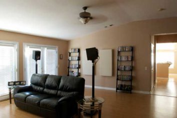 placement of surround speakers for home theatre