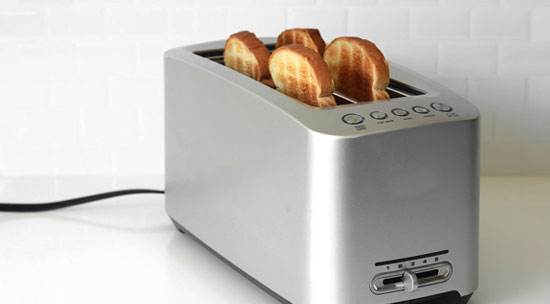 Easy DIY step by step guide to cleaning a toaster