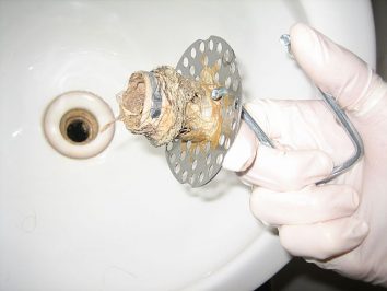 Signs of a clogged drain