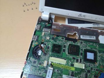 cleaning dust from inside the laptop