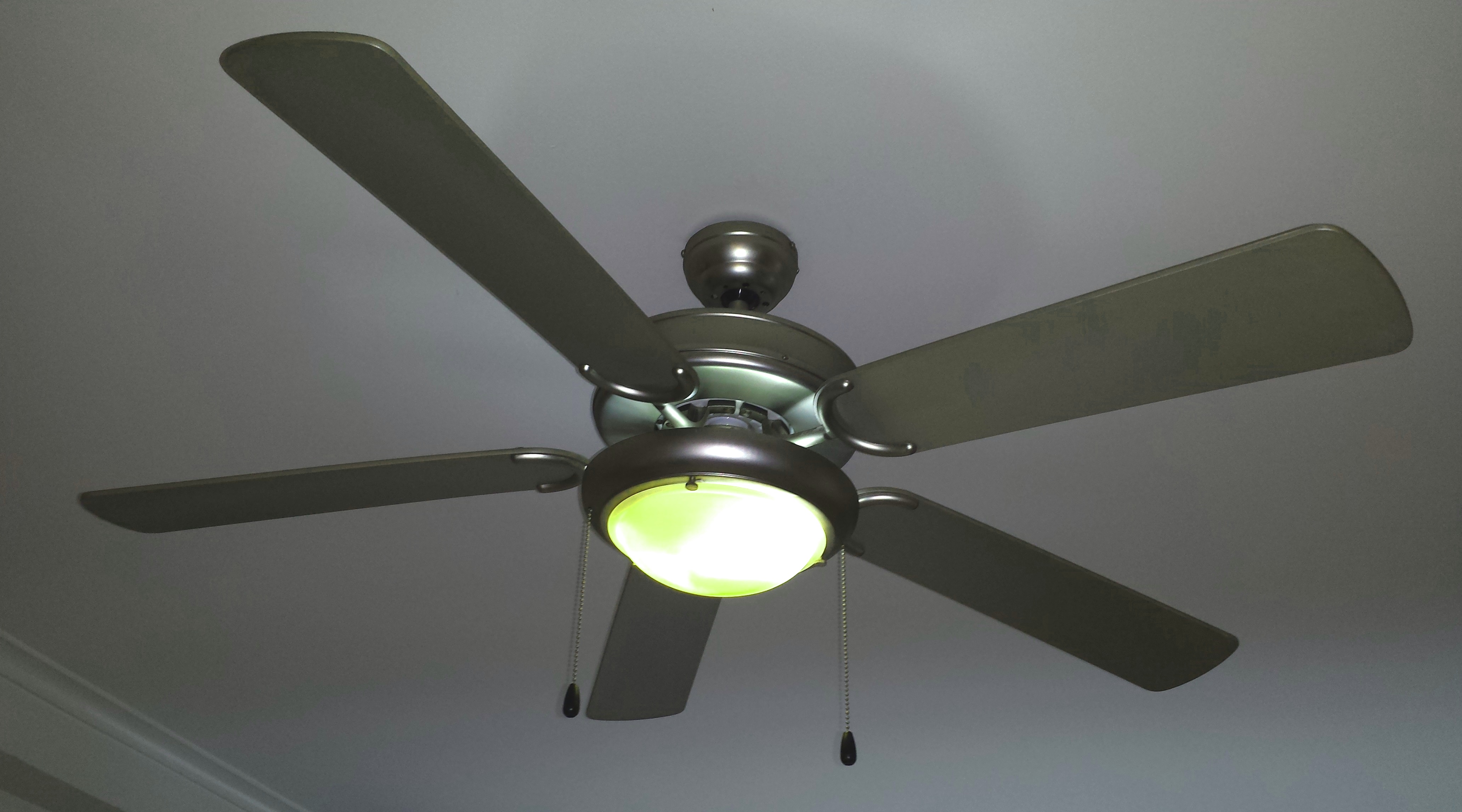 light kit on ceiling fan