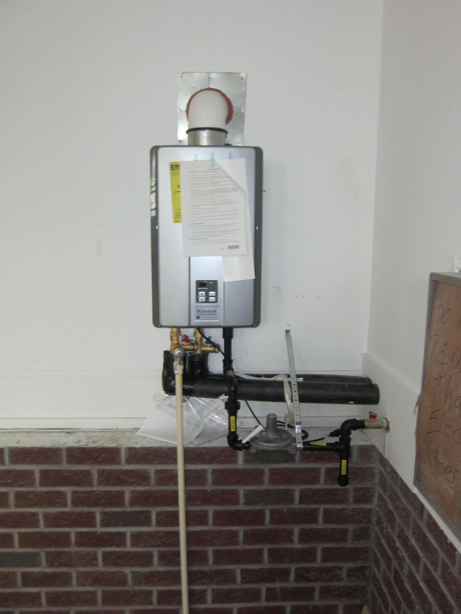 tankless water heater installation costs
