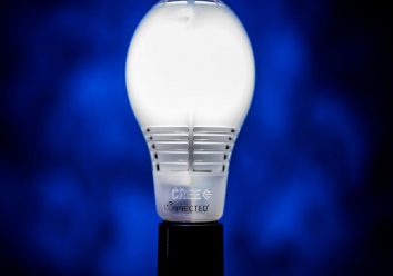 Cree's well-rounded smart bulb