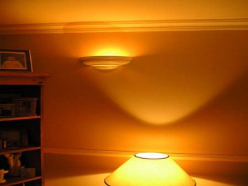 How to install a light dimmer