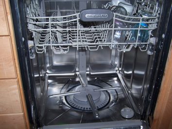 Your dishwasher stopped working? Here's how to fix it