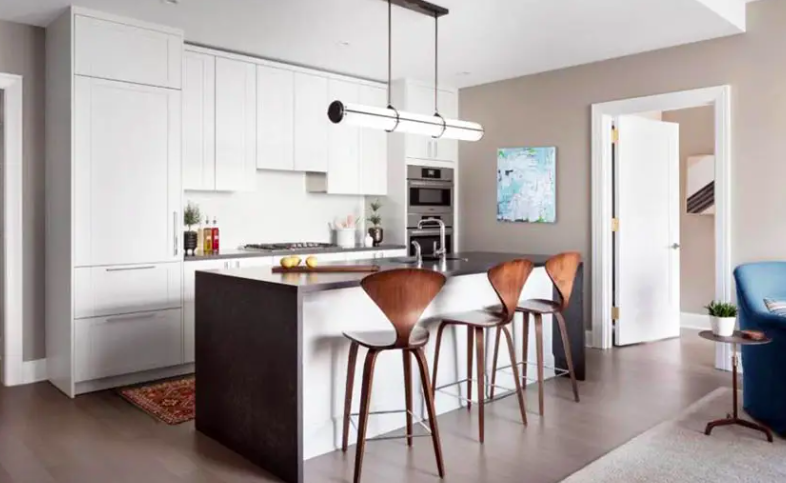 12 Lively Kitchen Designs: White Cabinets-Black Countertops