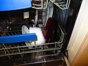 dishwasher with dishes