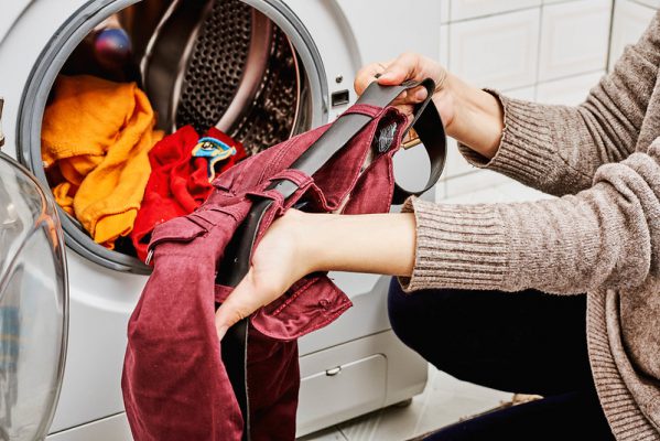 Washing clothes with detergent in washing machine