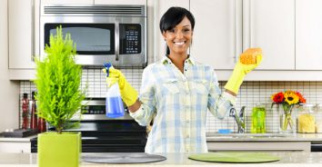 how to clean your microwave oven
