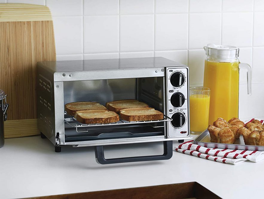 oven toaster griller on kitchen shelf